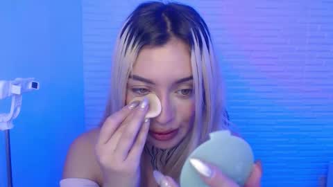 Snapshot of tamara_velezz chatting on February 2026 09:02:02 PM Tamara online show from February 2026 09:02:02 PM