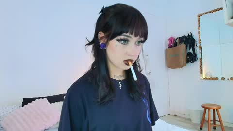 Cami 3 online show from April 2026 11:58:02 AM