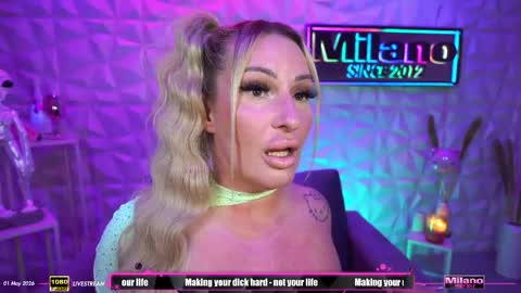 Snapshot of tamaramilano chatting on May 2026 08:08:02 AM TamaraMilano online show from May 2026 08:08:02 AM
