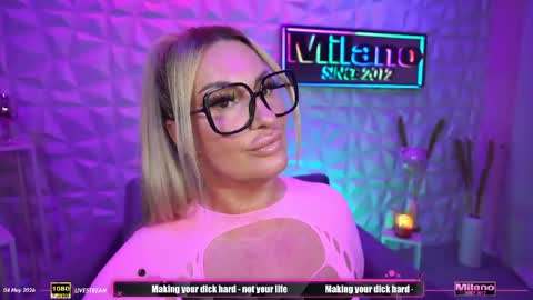 Snapshot of tamaramilano chatting on May 2026 08:10:02 AM TamaraMilano online show from May 2026 08:10:02 AM