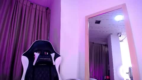 tamararosses online show from July 2026 01:58:02 PM