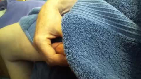 Snapshot of tambay2 chatting on November 2025 11:01:02 AM tambay2 online show from November 2025 11:01:02 AM