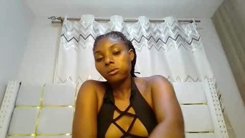 Snapshot of tamia538235 chatting on February 2025 08:13:02 PM tamia online show from February 2025 08:13:02 PM