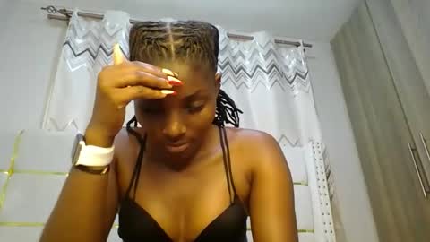 Snapshot of tamia538235 chatting on February 2025 12:28:01 AM tamia online show from February 2025 12:28:01 AM