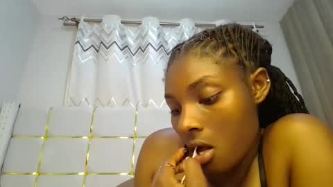 Snapshot of tamia538235 chatting on February 2025 08:44:02 PM tamia online show from February 2025 08:44:02 PM