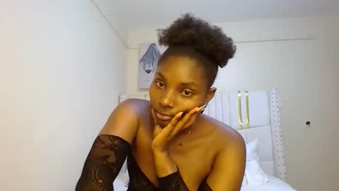 Snapshot of tamia538235 chatting on October 2025 11:45:02 PM tamia online show from October 2025 11:45:02 PM