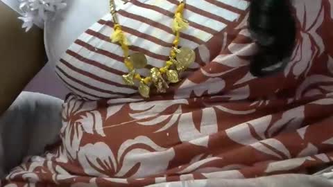 tamil_rathi online show from November 2025 02:47:02 AM