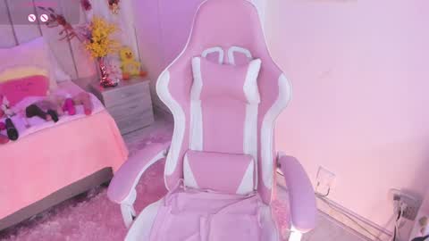 Snapshot of tammy_w chatting on December 2024 12:07:02 AM Tammy online show from December 2024 12:07:02 AM