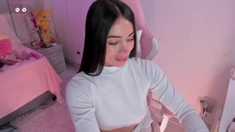 Snapshot of tammy_w chatting on January 2025 11:54:01 PM Tammy online show from January 2025 11:54:01 PM