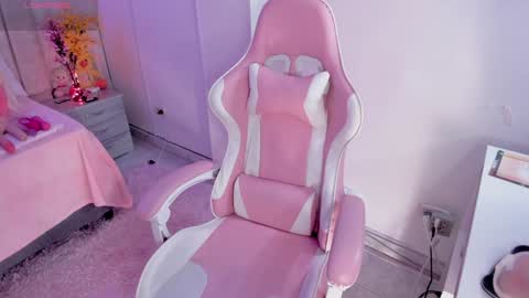 Snapshot of tammy_w chatting on February 2025 07:02:01 PM Tammy online show from February 2025 07:02:01 PM