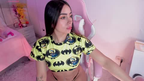 Snapshot of tammy_w chatting on February 2025 08:21:01 PM Tammy online show from February 2025 08:21:01 PM