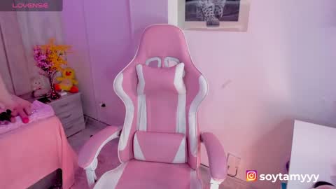 Snapshot of tammy_w chatting on March 2025 03:21:02 AM Tammy online show from March 2025 03:21:02 AM