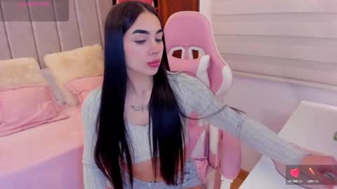 Snapshot of tammy_w chatting on September 2025 08:42:01 PM Tammy online show from September 2025 08:42:01 PM