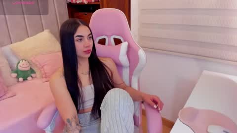 Snapshot of tammy_w chatting on September 2025 07:15:02 PM Tammy online show from September 2025 07:15:02 PM