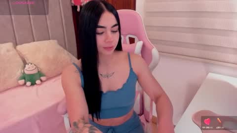 Snapshot of tammy_w chatting on October 2025 08:19:02 PM Tammy online show from October 2025 08:19:02 PM