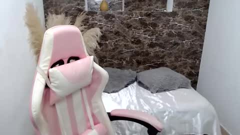 Snapshot of tammycooperr_ chatting on January 2025 09:08:01 AM tammycooperr online show from January 2025 09:08:01 AM