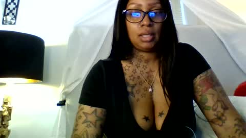 Snapshot of tammygold chatting on July 2026 10:01:02 PM Tammygold online show from July 2026 10:01:02 PM