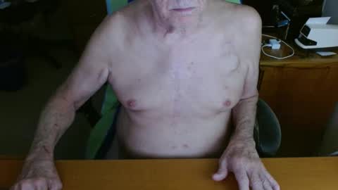 Snapshot of tampaaman123 chatting on November 2025 03:03:01 PM Tampaman321 online show from November 2025 03:03:01 PM