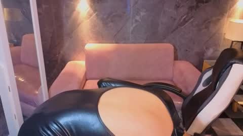 tamy online show from May 2026 03:35:01 AM