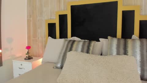 Tamy online show from February 2025 08:02:02 PM