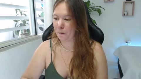 Im Samy online show from January 2025 07:13:01 PM