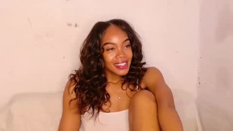 Snapshot of tamylynn05 chatting on April 2026 02:10:01 PM tamylynn online show from April 2026 02:10:01 PM