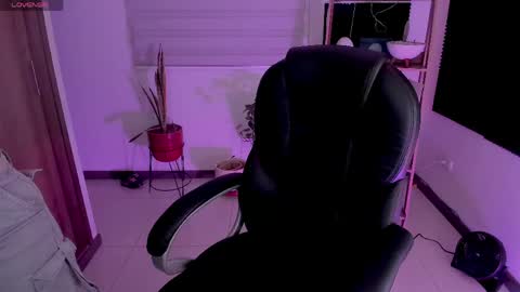 Tania Velvet online show from April 2026 02:55:01 AM