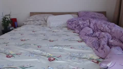 Taniyushka online show from November 2025 06:23:01 AM