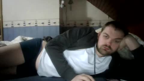 tannah2 online show from March 2026 07:04:02 PM