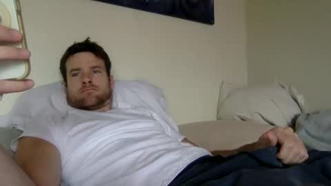 Dr. Love online show from November 2025 06:28:02 PM