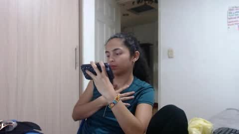 Snapshot of tantricroots chatting on March 2025 02:26:02 AM Angeline Follow online show from March 2025 02:26:02 AM