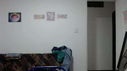 Snapshot of tantricroots chatting on April 2026 01:00:01 AM Angeline Follow online show from April 2026 01:00:01 AM