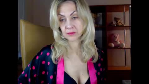 Snapshot of tanya6547 chatting on February 2025 08:39:02 AM tanya online show from February 2025 08:39:02 AM