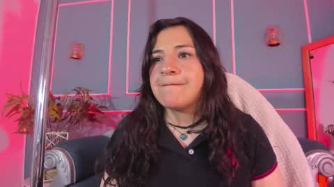 Tara online show from October 2025 02:33:01 AM