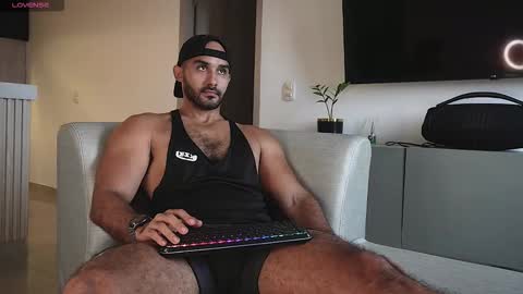 Tarek online show from October 2025 08:22:01 PM