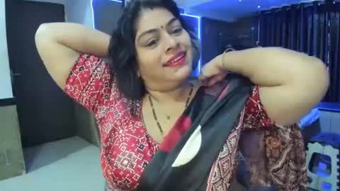 Snapshot of tarivishu23 chatting on December 2024 02:02:02 AM tarivishu23 online show from December 2024 02:02:02 AM