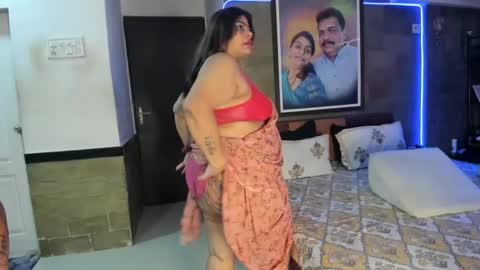 Snapshot of tarivishu23 chatting on January 2025 04:41:02 AM tarivishu23 online show from January 2025 04:41:02 AM