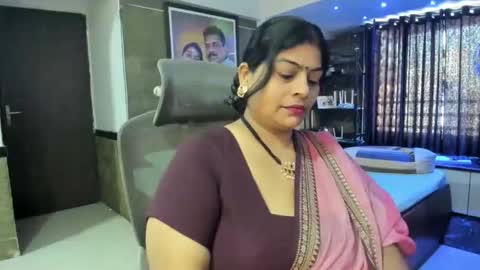 Snapshot of tarivishu23 chatting on October 2025 02:34:01 AM tarivishu23 online show from October 2025 02:34:01 AM