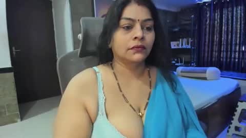 Snapshot of tarivishu23 chatting on October 2025 01:35:01 AM tarivishu23 online show from October 2025 01:35:01 AM