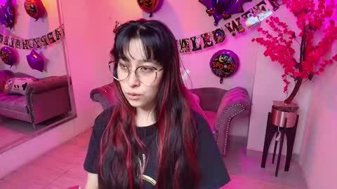 Snapshot of tarly_matches chatting on October 2025 11:51:02 AM Tarly online show from October 2025 11:51:02 AM