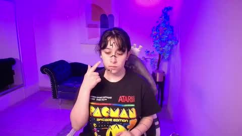 Snapshot of tarly_matches chatting on November 2025 11:31:01 AM Tarly online show from November 2025 11:31:01 AM