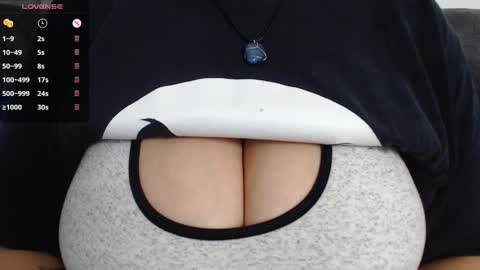 tarrant_ online show from February 2025 09:59:01 PM