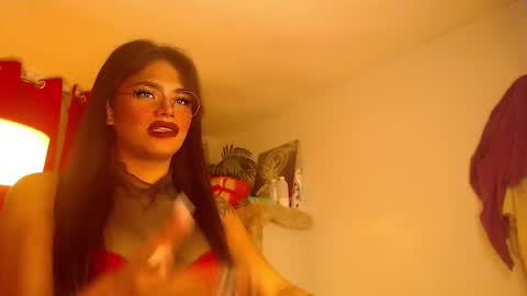 tashaa online show from November 2025 05:56:02 PM