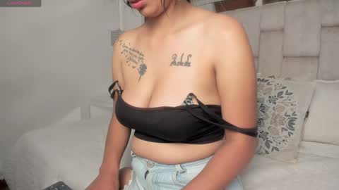 Snapshot of tashi_cute7 chatting on May 2026 03:30:01 PM Tashi online show from May 2026 03:30:01 PM