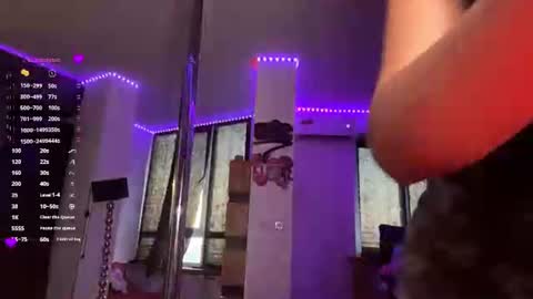 Snapshot of tashinadoncaster chatting on June 2026 04:09:01 PM Viola online show from June 2026 04:09:01 PM