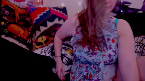 Snapshot of task_manager chatting on February 2025 12:58:01 PM Vivian  Clark online show from February 2025 12:58:01 PM