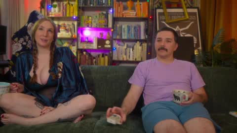 Snapshot of task_manager chatting on October 2025 01:55:01 PM Vivian  Clark online show from October 2025 01:55:01 PM