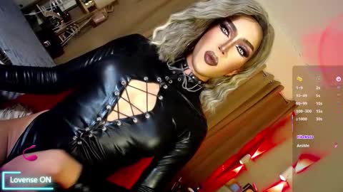 Snapshot of tasteaddict_ chatting on November 2025 08:12:01 AM tasteaddict_ online show from November 2025 08:12:01 AM