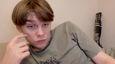 tasteithorny online show from April 2026 01:47:02 AM