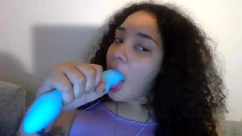 tastylolaa online show from October 2025 09:31:01 AM